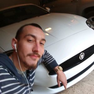 Meet your Posher, Brian